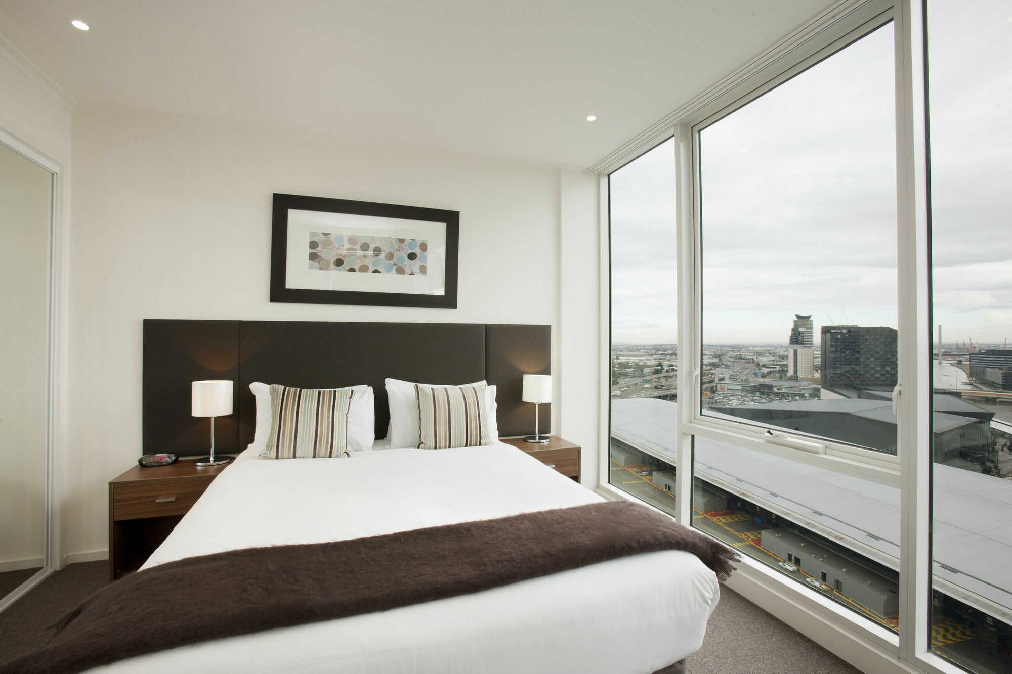 28 Nights Apartments เมลเบิร์น ภายนอก รูปภาพ